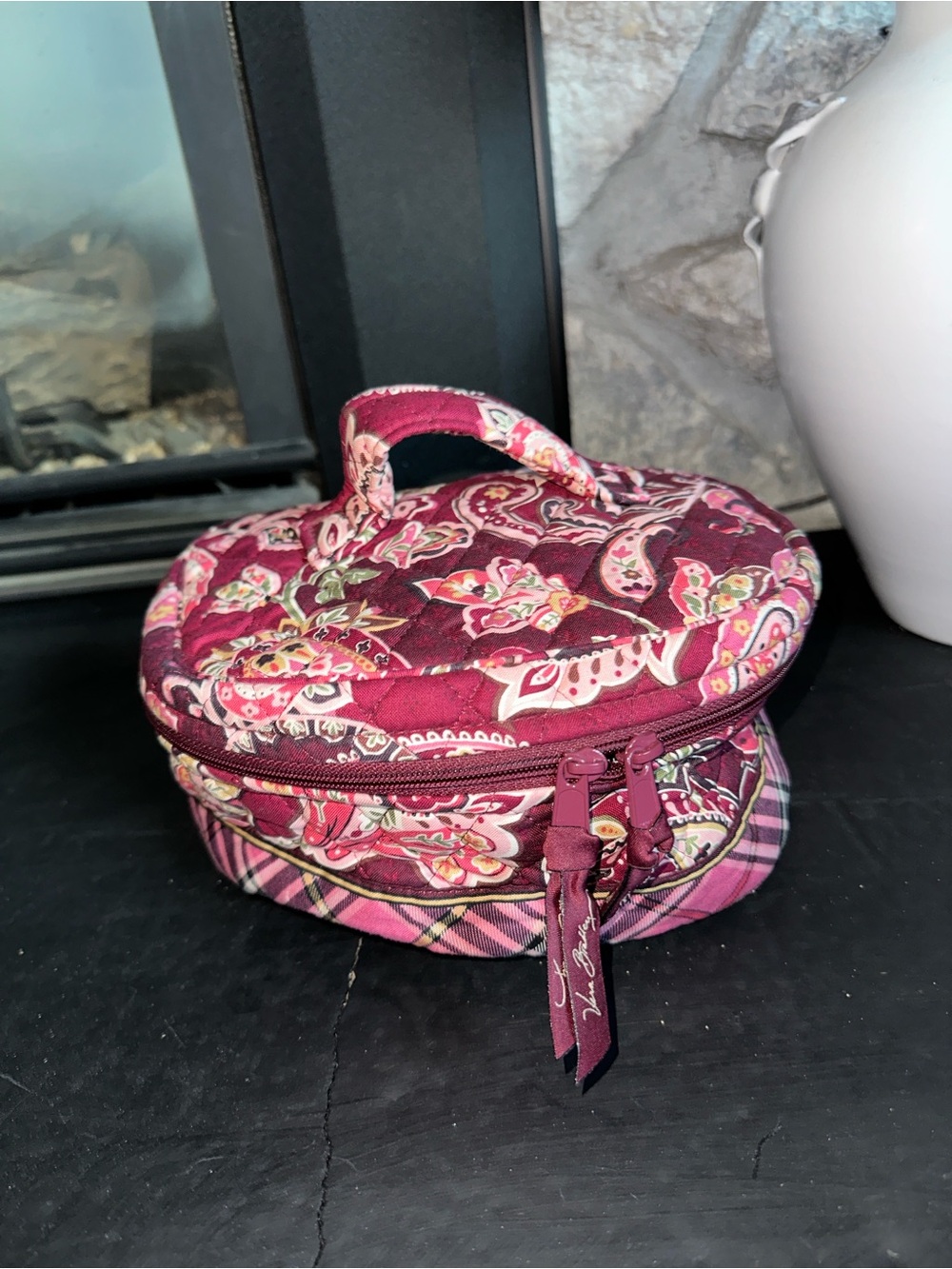 Like New Vera Bradley Cosmetic Case